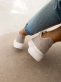 Buty-damskie-sneakersy-OLAVOGA-MERLO-2026-bezowe--.webp