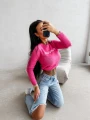 Sweter-damski-OLAVOGA-ZAIO-2026-amarant-.webp