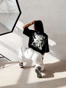 T-SHIRT DAMSKI OLAVOGA FIOAGE CZARNY