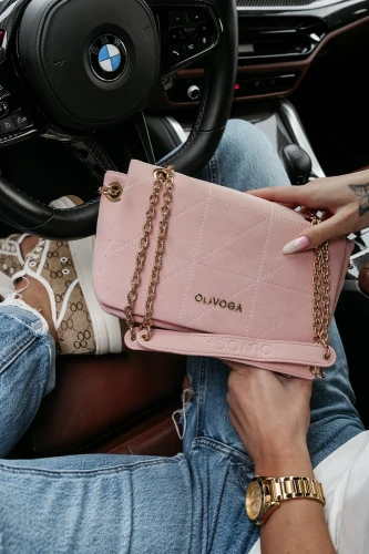 Torebka-damska-OLAVOGA-TERING-2026-pudrowy-roz-.webp