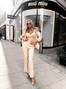 KOMPLET DAMSKI OLAVOGA TRACY JASNY RÓŻ