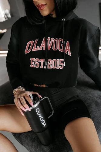 Bluza-damska-OLAVOGA-KIRION-2026-czarna.webp