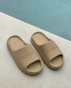 KLAPKI MĘSKIE OLAVOGA SLIP MEN BEŻOWE
