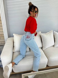 SPODNIE JEANSY BY ME MOM FIT DON’T TOUCH