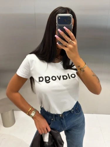 T-shirt-damski-OLAVOGA-EARLY-2026-bialy---.webp