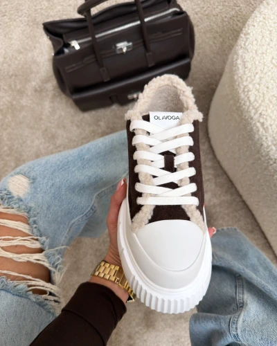 Buty-damskie-sneakersy-OLAVOGA-LULL-2026-brazowe (4).webp