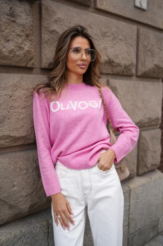 Sweter-damski-OLAVOGA-ALLSA-2026-roz.webp